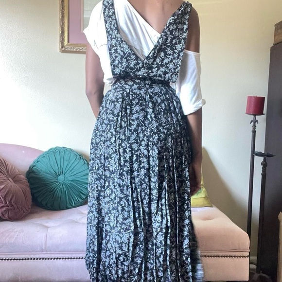 Vintage Floral Black + White Criss Cross Top Maxi Length Jumper Dress - Picture 3 of 4